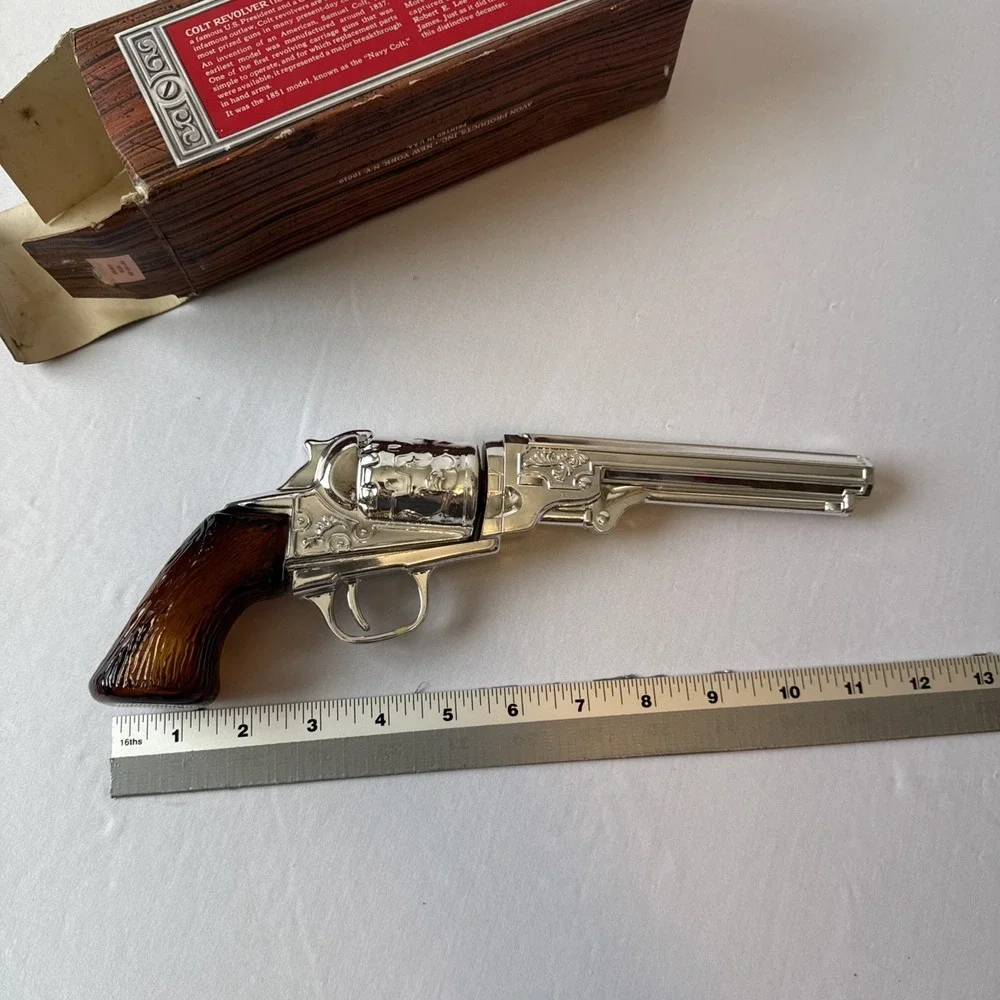 Vtg 1970s Avon Colt Revolver 1951 Wild Country After Shave Decanter Empty Box